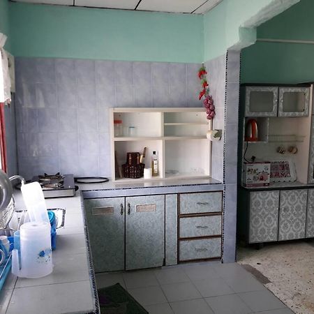 Homestay Ustaz Taiping Exterior photo