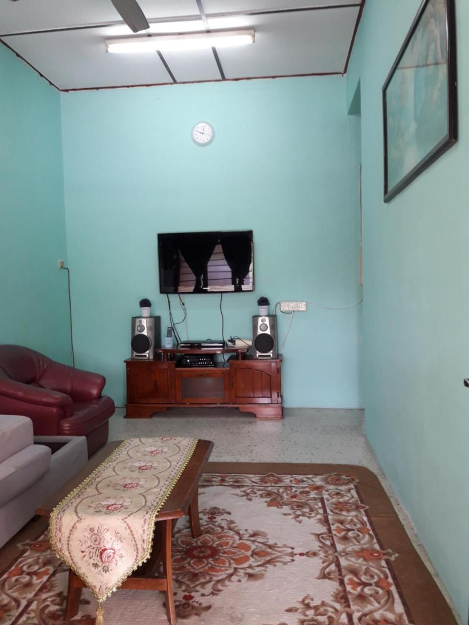 Homestay Ustaz Taiping Exterior photo